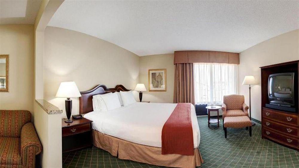 Holiday Inn Express Hotel & Suites Cape Girardeau I-55 By Ihg Exterior foto